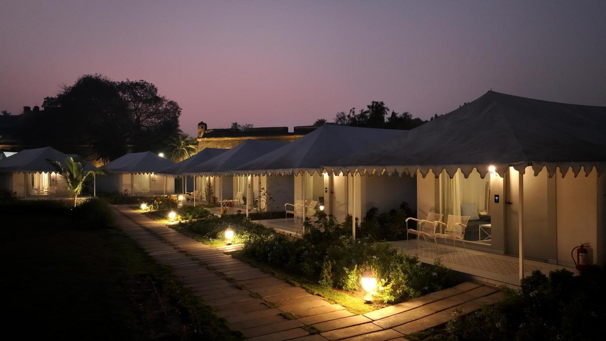 The Fern Seaside Luxurious Tent Resort Daman Exteriör bild