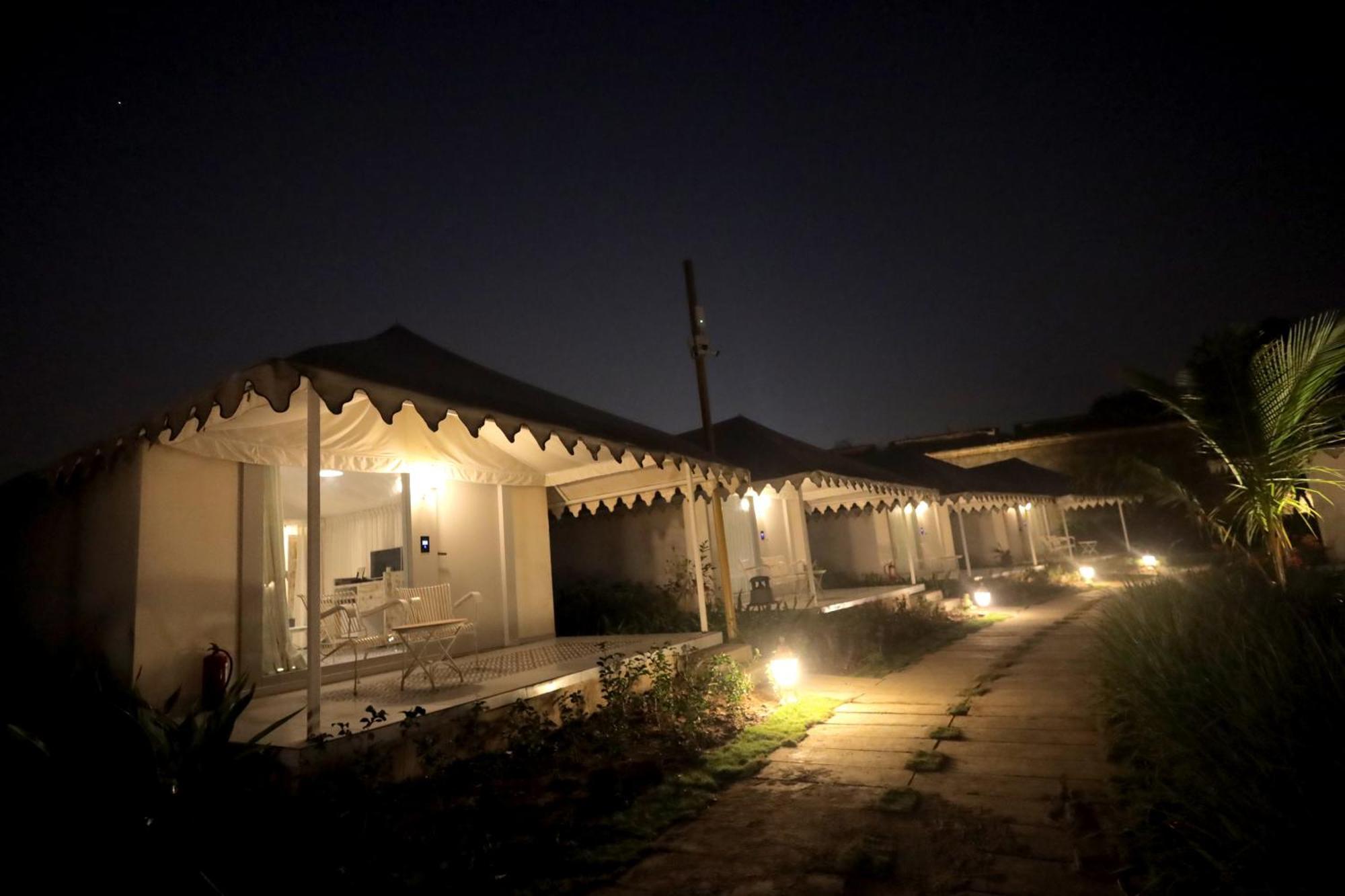 The Fern Seaside Luxurious Tent Resort Daman Exteriör bild
